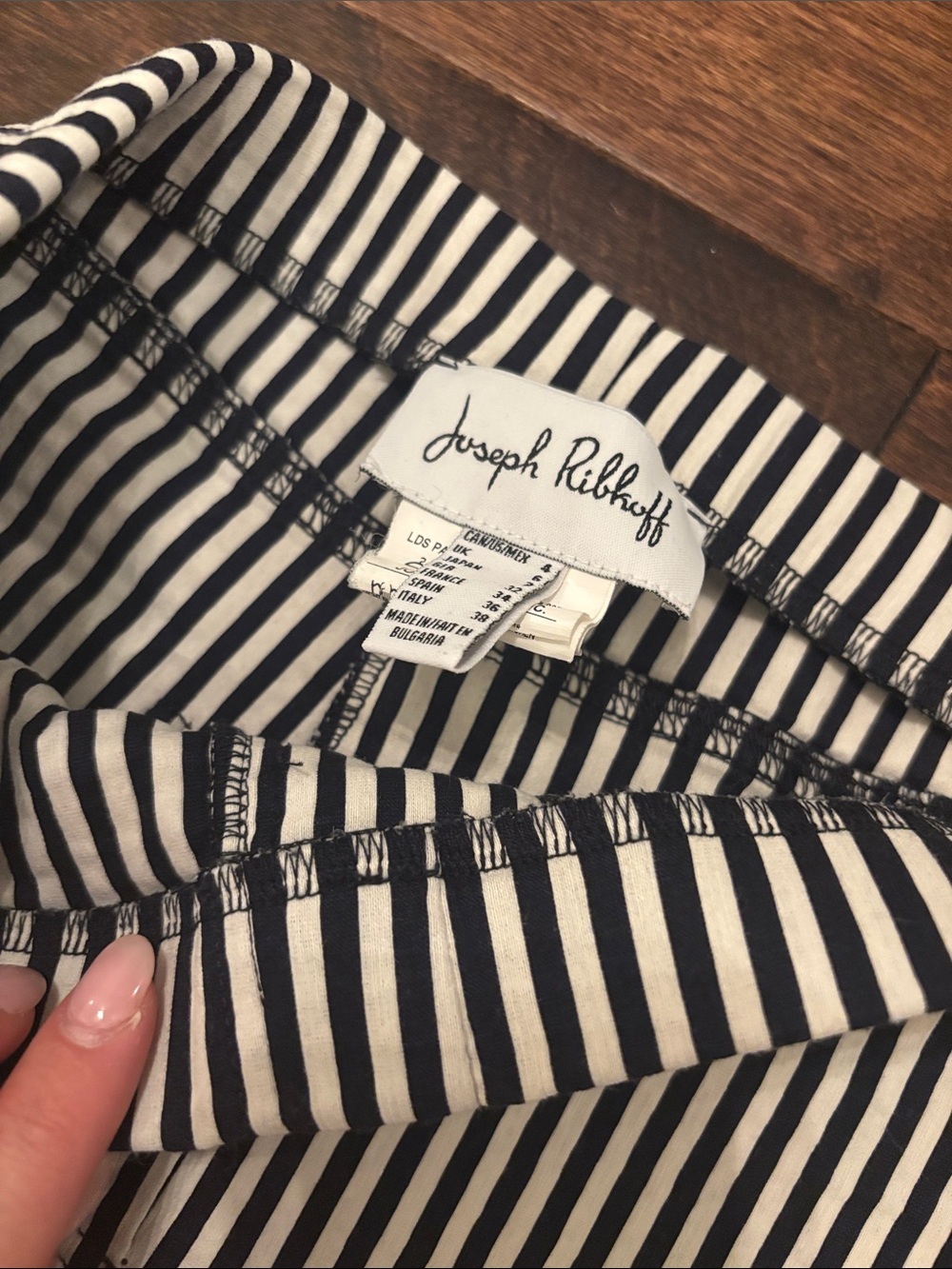 Joseph Ribkoff | S | Striped Black & White Slim Ankle Pants - Picture 3 of 4